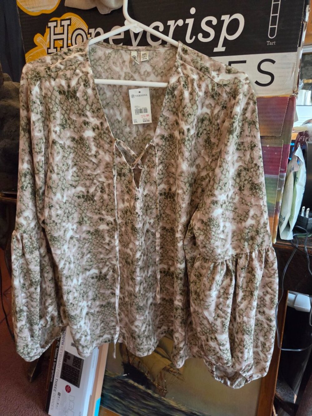 Versona Snake Print Blouse Women’s Size XXL Lantern Sleeves STUNNING! NWT!